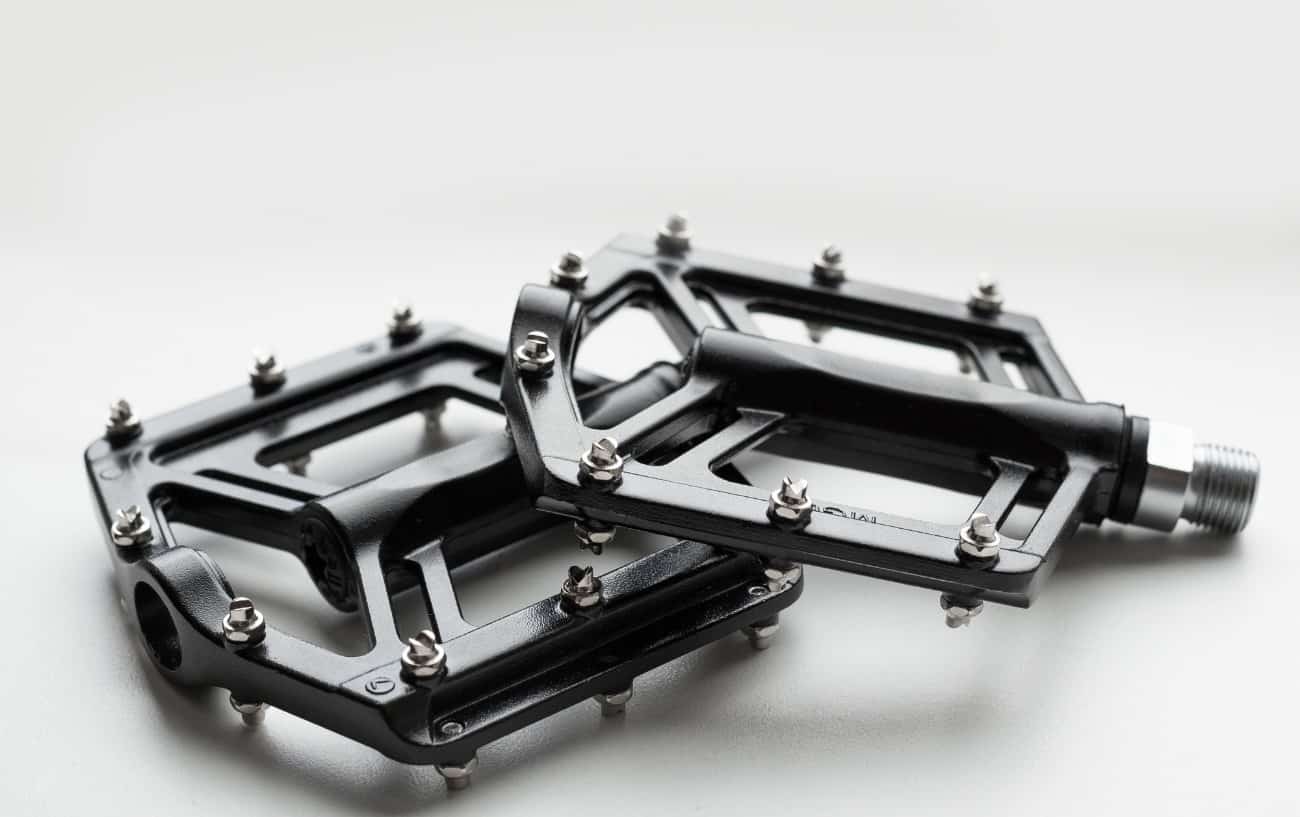 Types of bike discount pedals