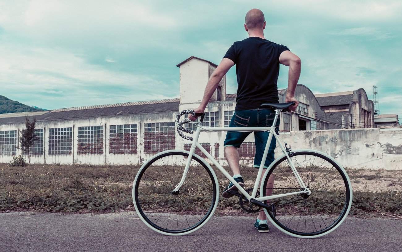 difference between road bike and fixie