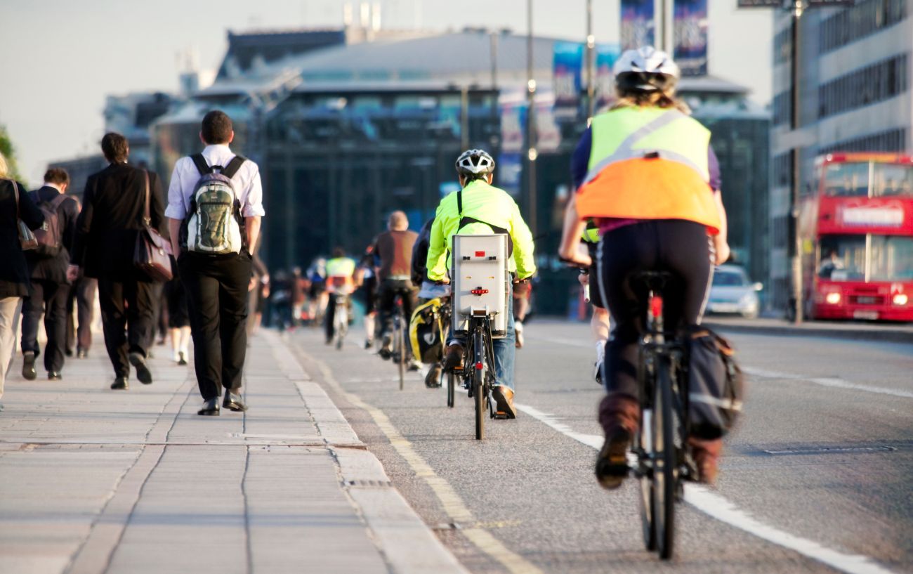 Average city cycling store speed