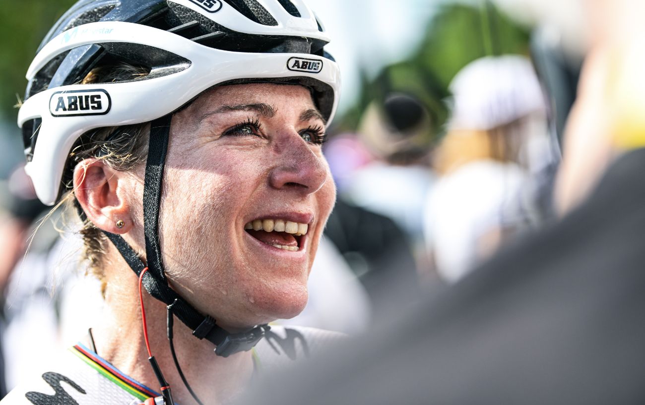 All-Time Great Annemiek van Vleuten Hangs Up Her Cleats