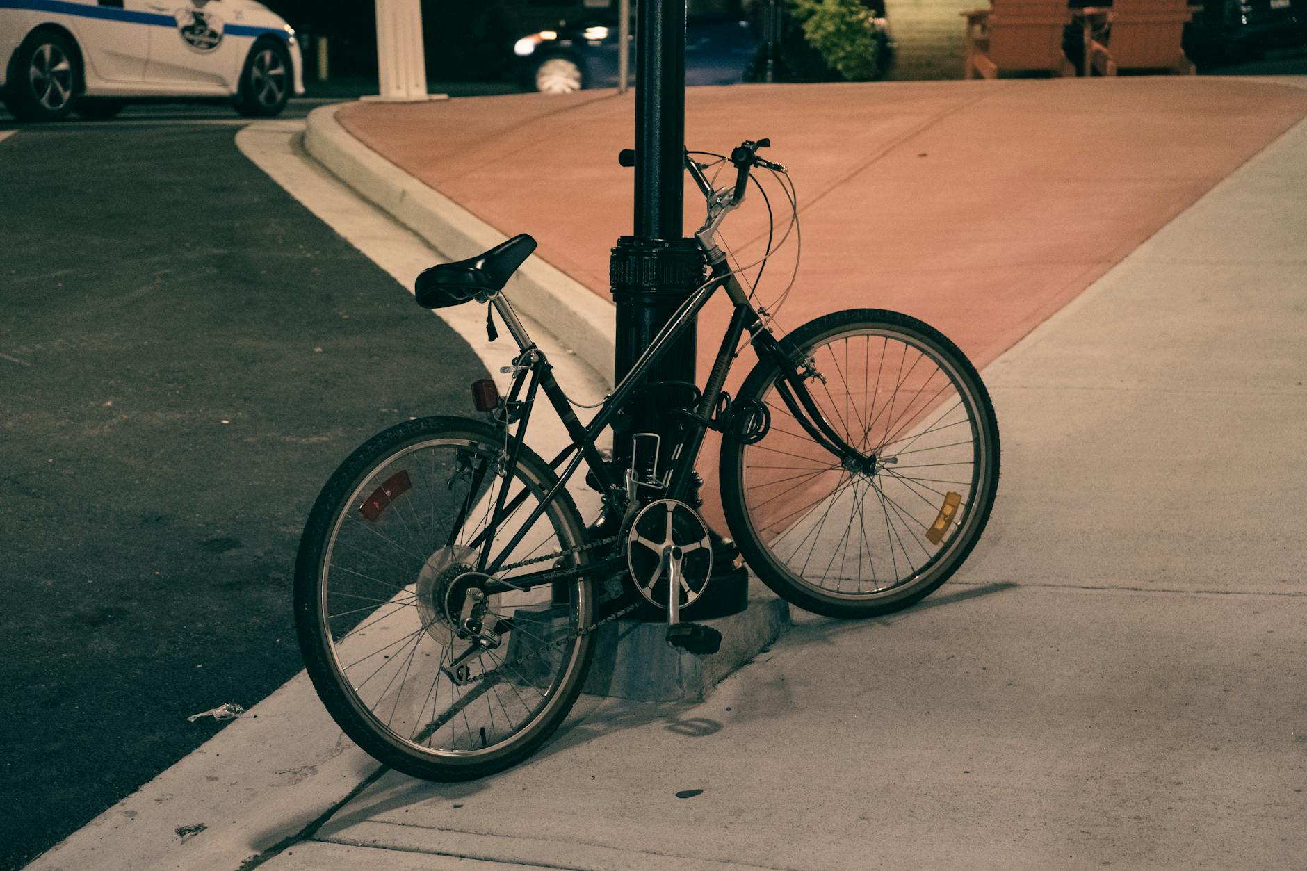 Manuel Castillo 31 Best Bike Locks Guide: Choosing the Right Security for Your Ride
