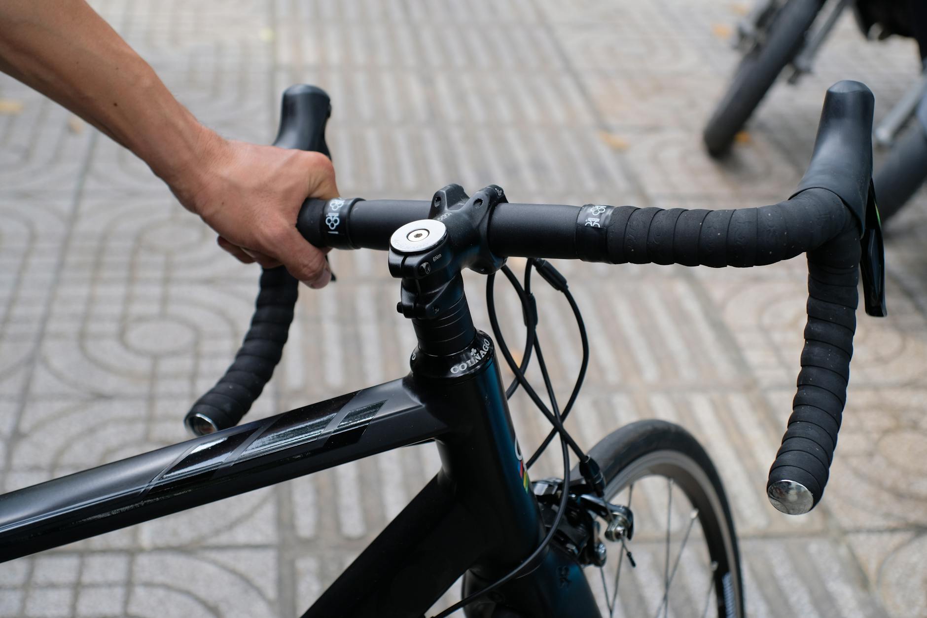 News 141 Cannondale SuperSix EVO 2026: 6.35kg, 10 Watts Faster, and a Lower Front End