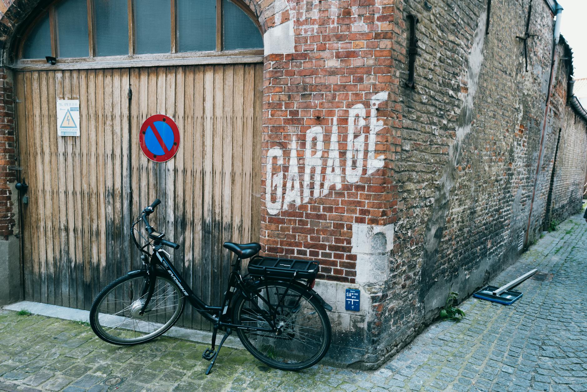 News 205 Tour of Flanders 2026 Tech: Aero Socks, Custom Setups, and the Gear That Powered the Peloton