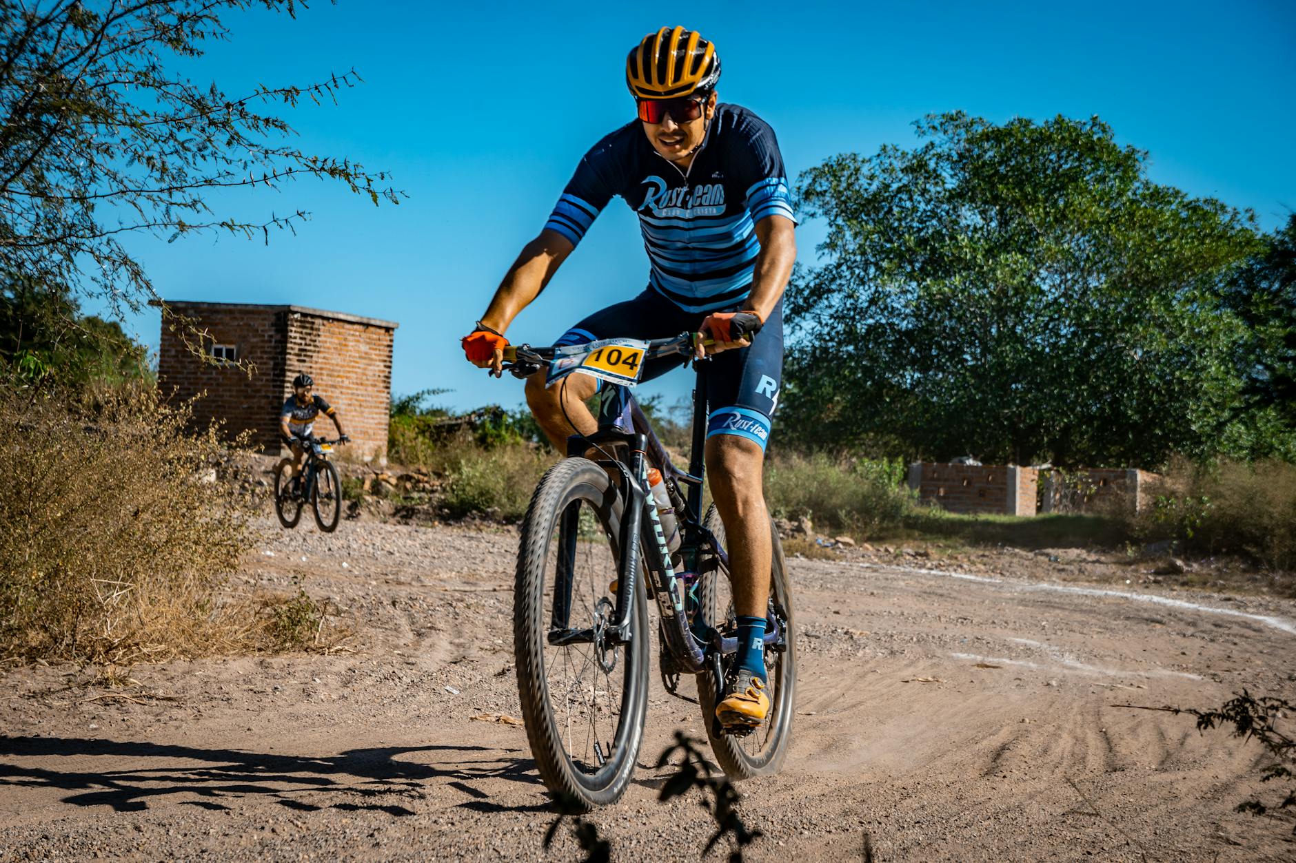 Gravel Cycling for Beginners: A Complete Guide