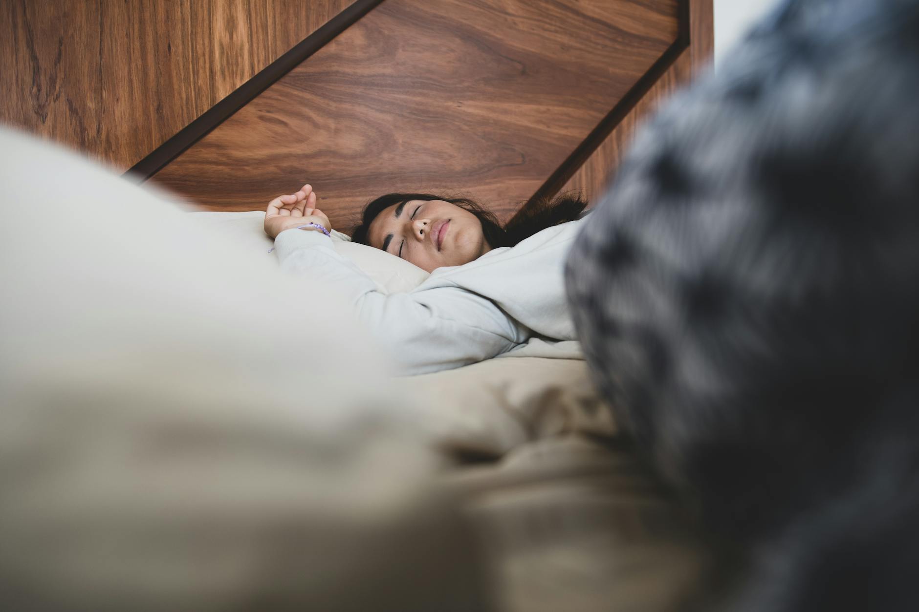 Quentin Deby 10 Recovery Techniques for Cyclists: Sleep, Stretching, Compression and More