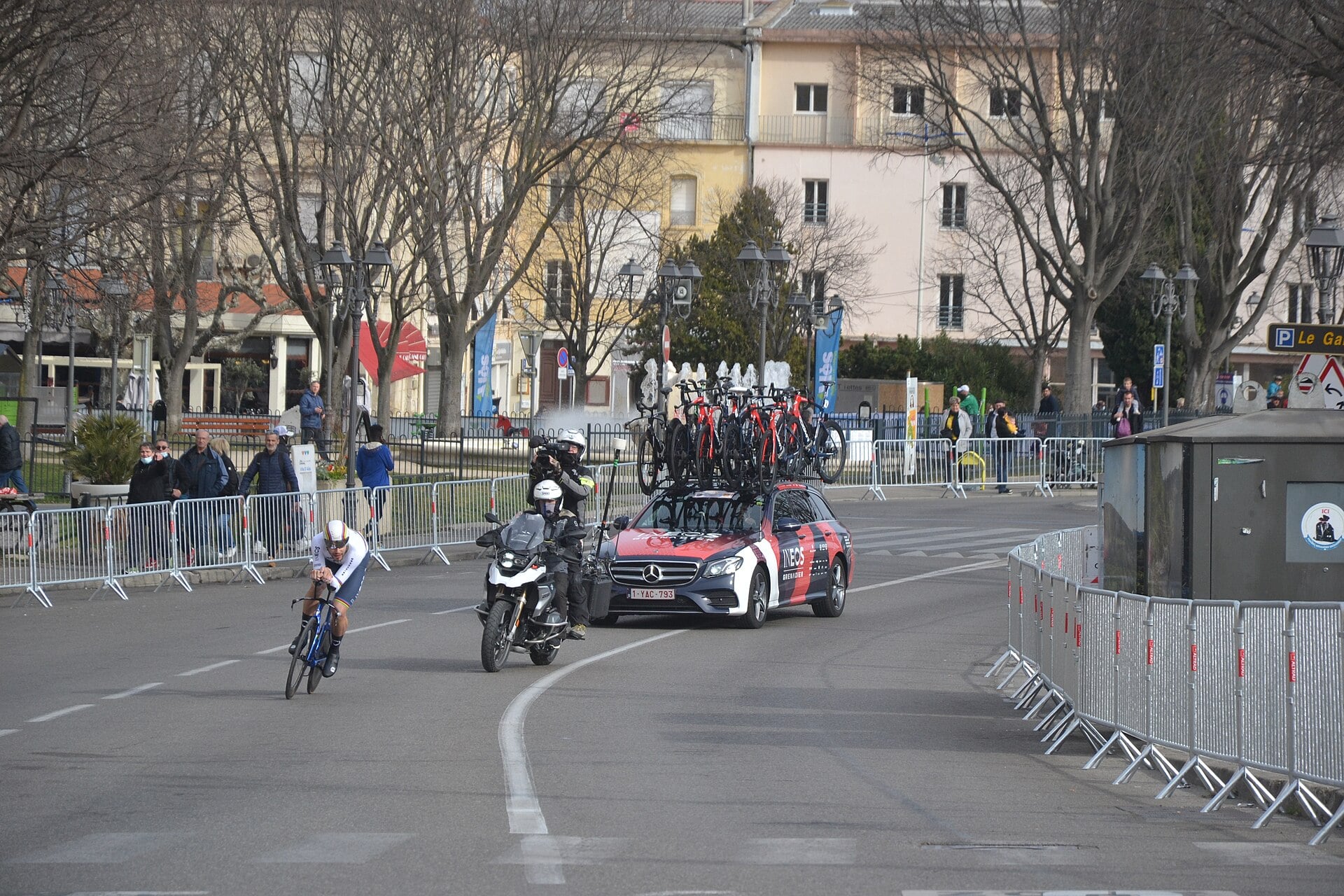 News 55 Cyclist in an aerodynamic tuck pacing a time trial effort